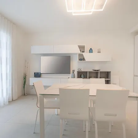 Luxury Elisabeth Con Posto Incluso *