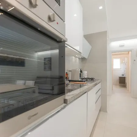 Apartment Luxury Elisabeth Con Posto Incluso Caorle