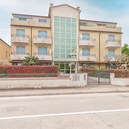 Apartment Luxury Elisabeth Con Posto Incluso *
